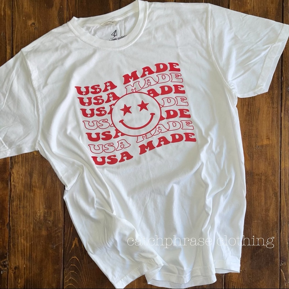 USA Made smiley face T-shirt